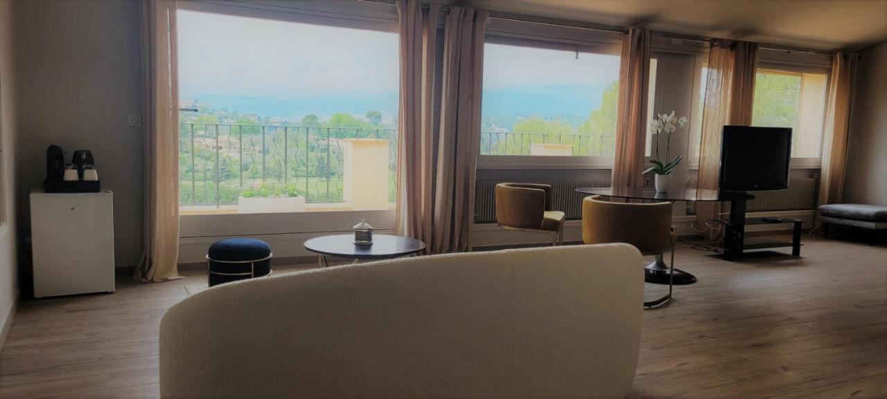 Domaine Du Paradis Des Oiseaux Mougins Esterno foto